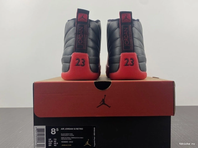 Reps TB (2016) Flu 130690-002 Jordan Retro 12 Game 0708